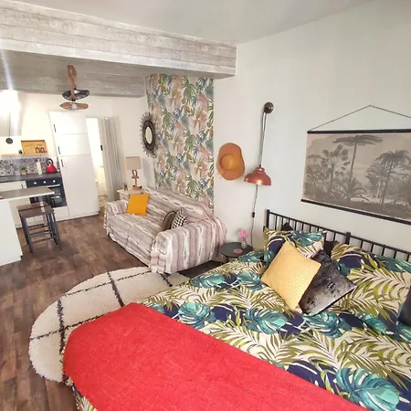 De La Riviere Qui Chante Apartment